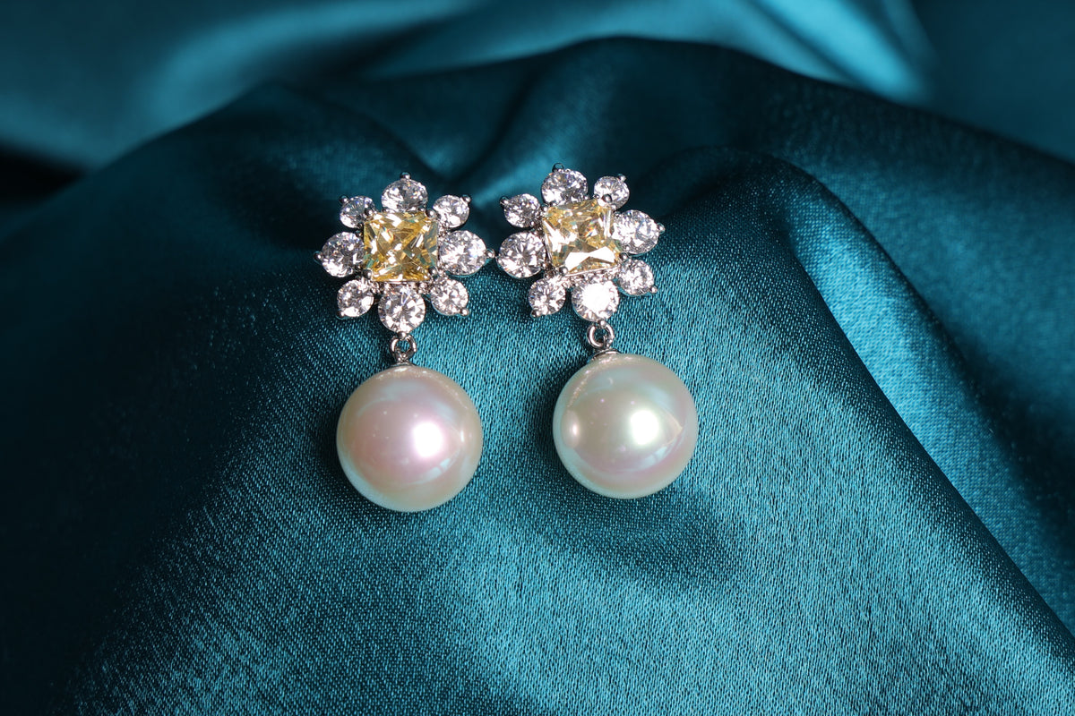 Pearl Drop Earrings – Elegant Dangle Earrings for Women