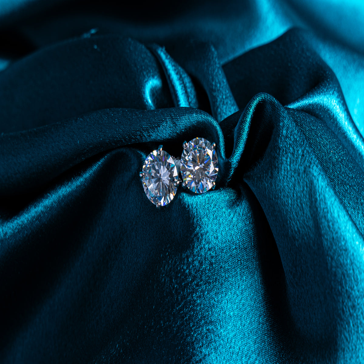 Diamond Solitaire Stud Earrings-Imitation Fashion Jewellery,Silver Polish